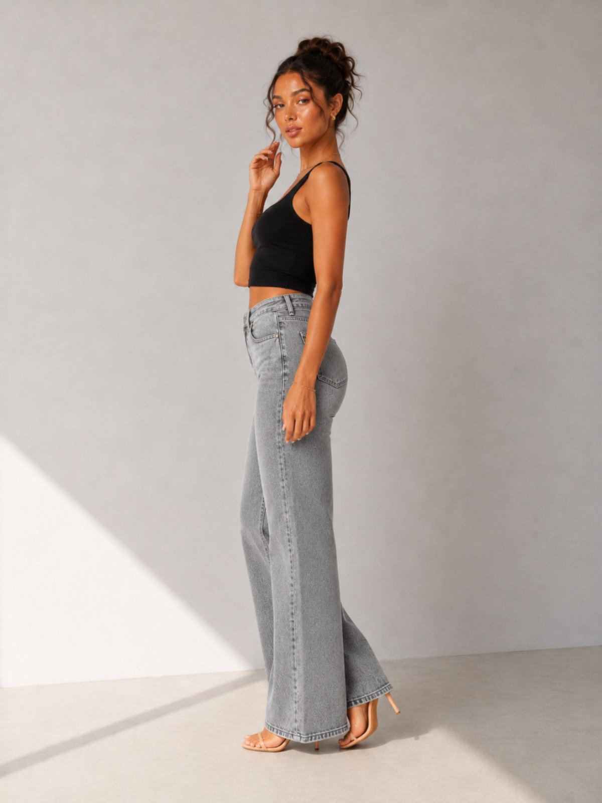 SIACHA Sculpt Fitted Flare Jeans