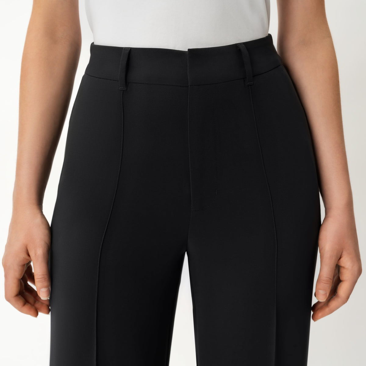 Crepe Relaxed Trouser