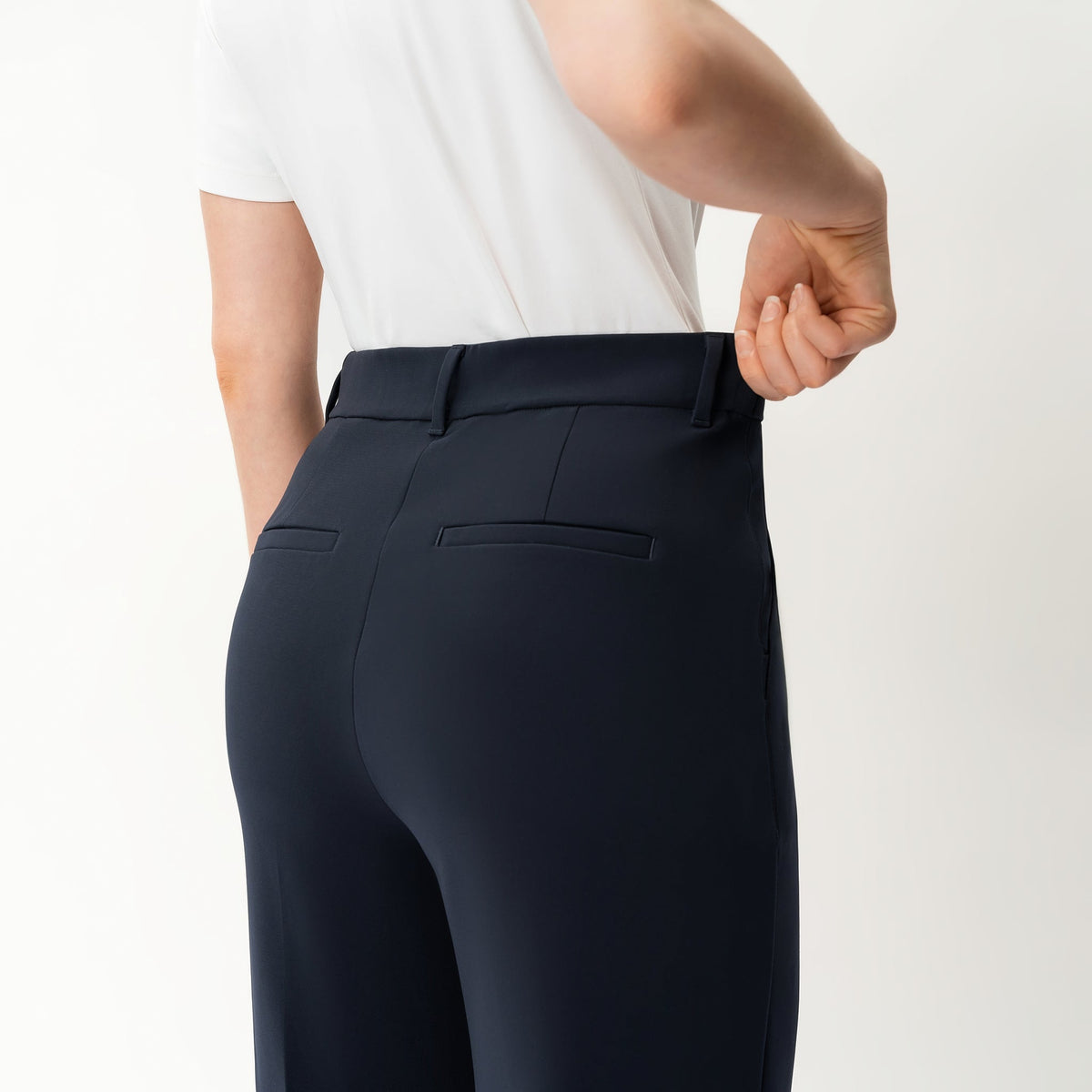 Crepe Relaxed Trouser
