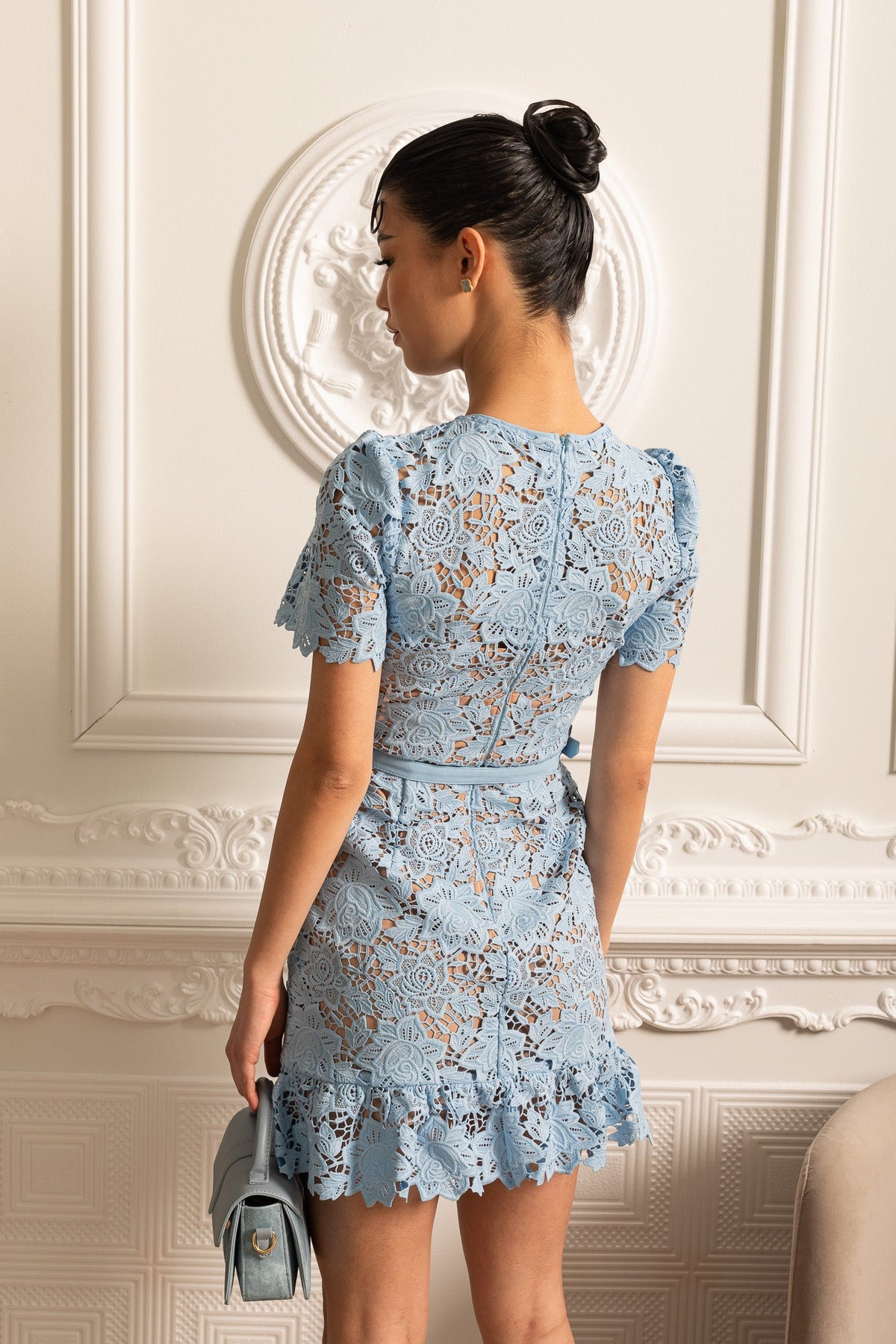 Short Sleeve Embroidered Floral Dress - Blue