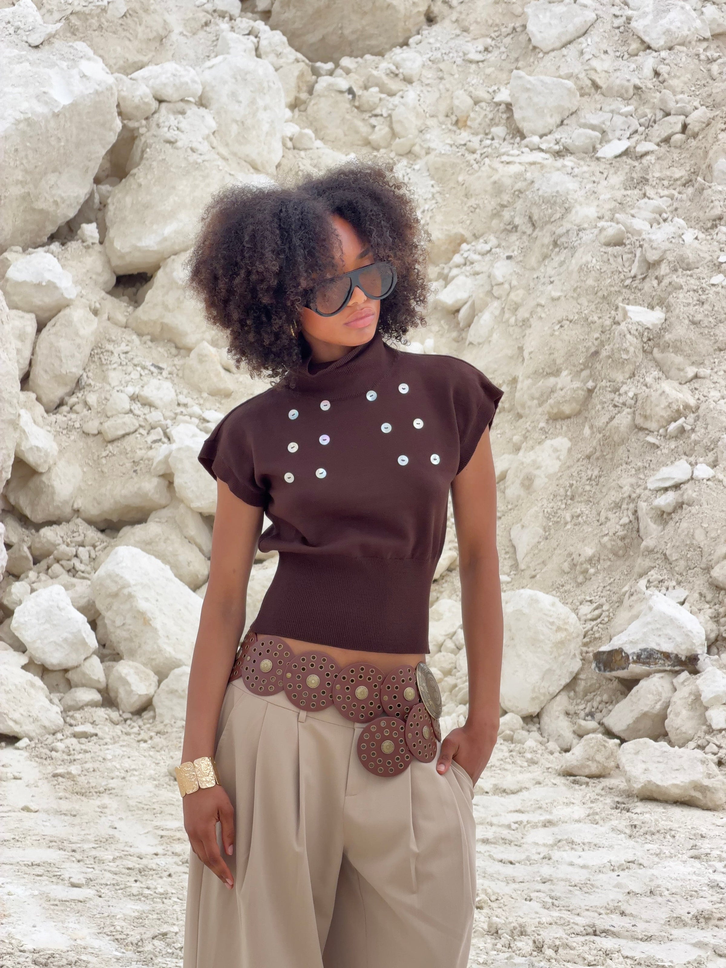 Bea high neck knitted top - Dark brown