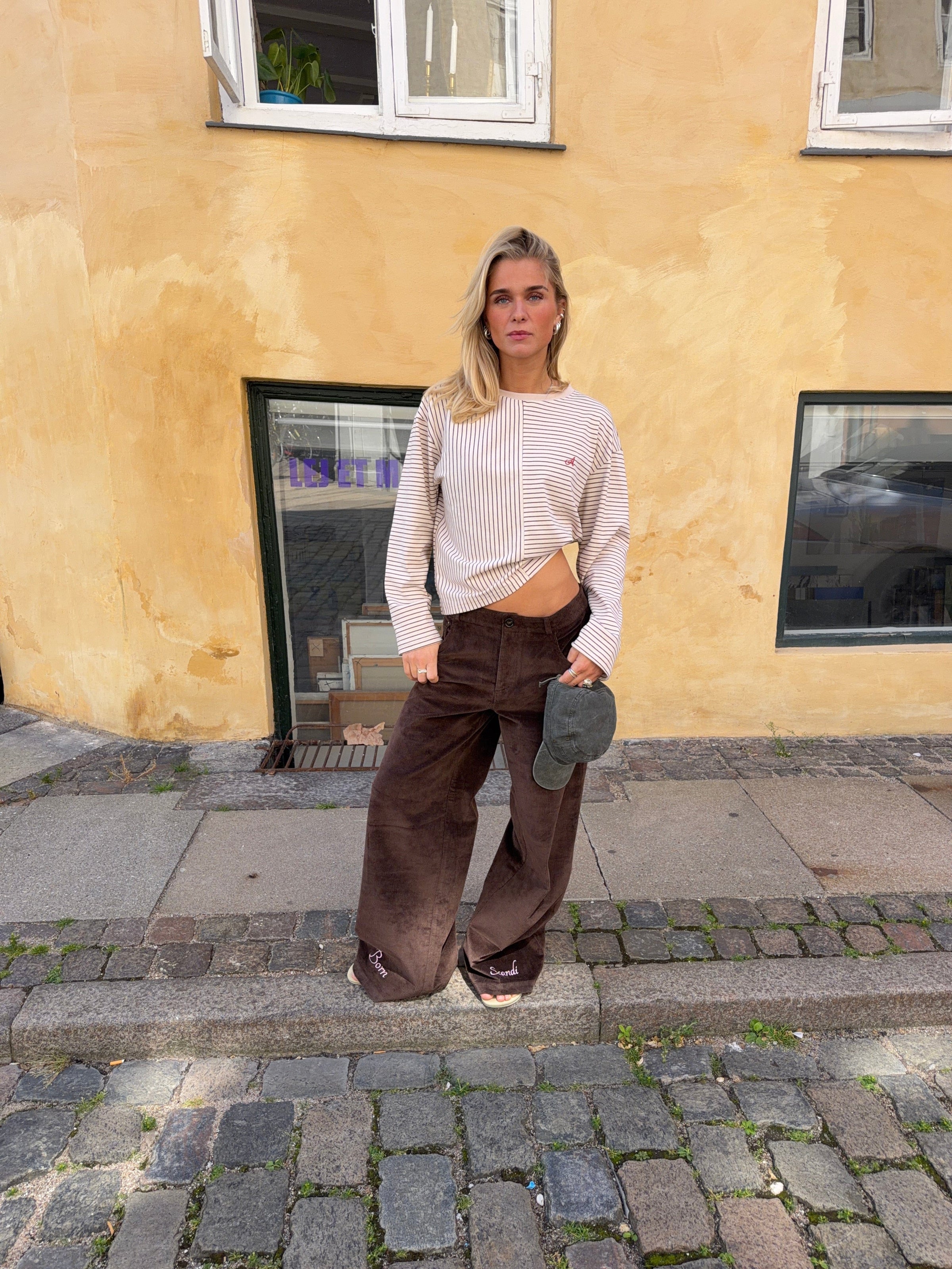 Celina baggy corduroy pants - Dark brown