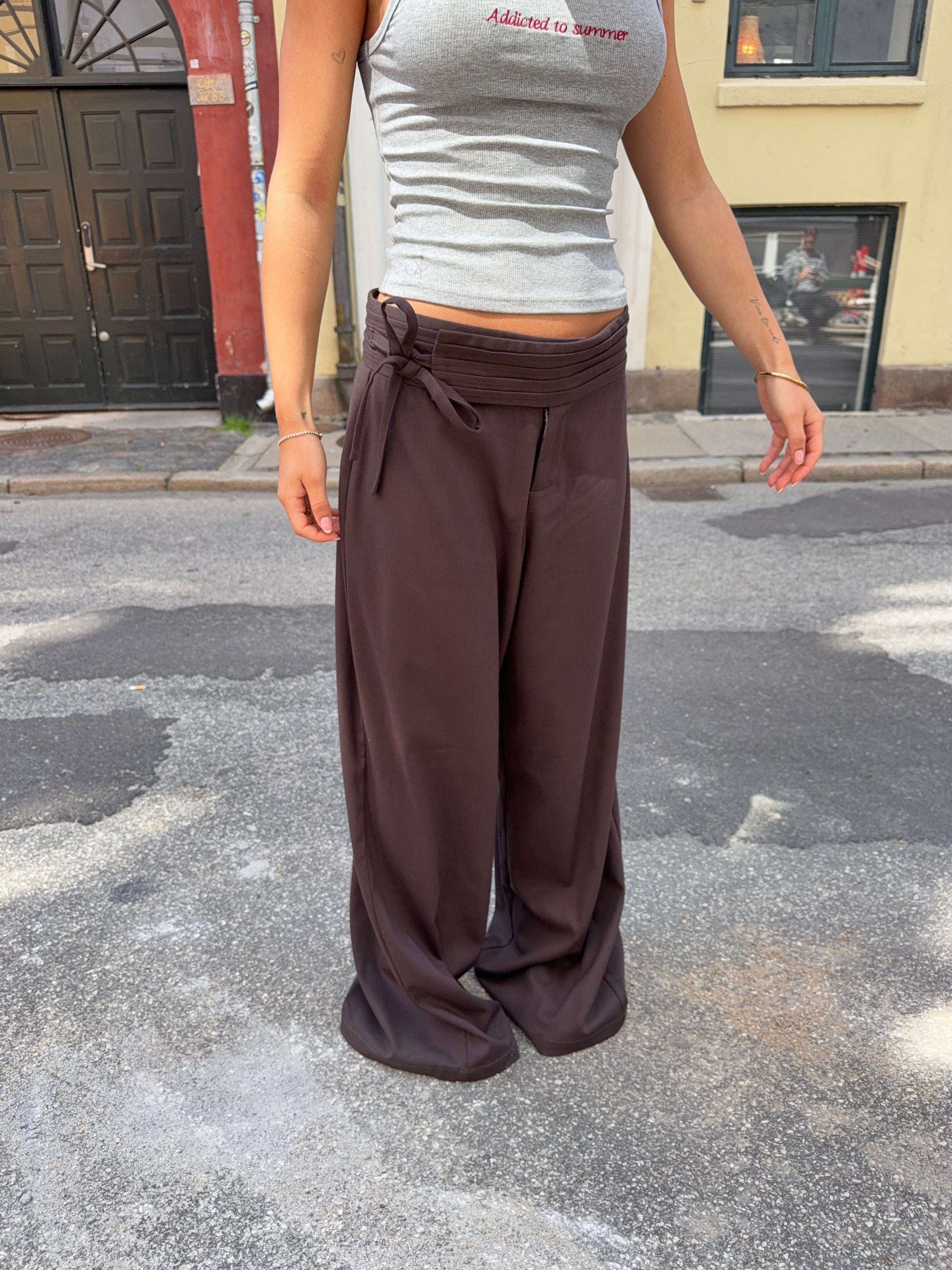 Gia loose tie string suit pants - Dark brown