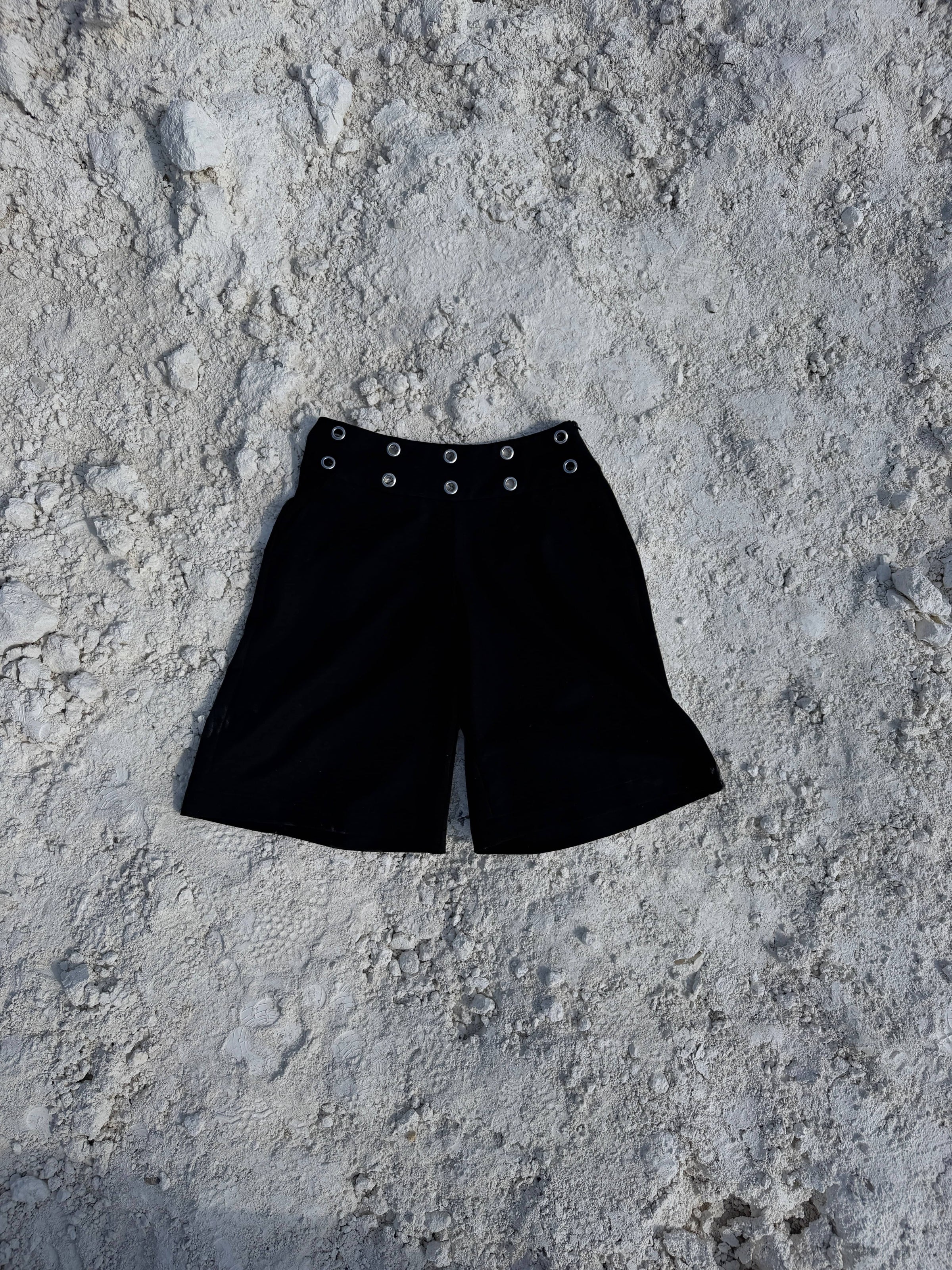 Lara eyelet bermuda shorts - Sort