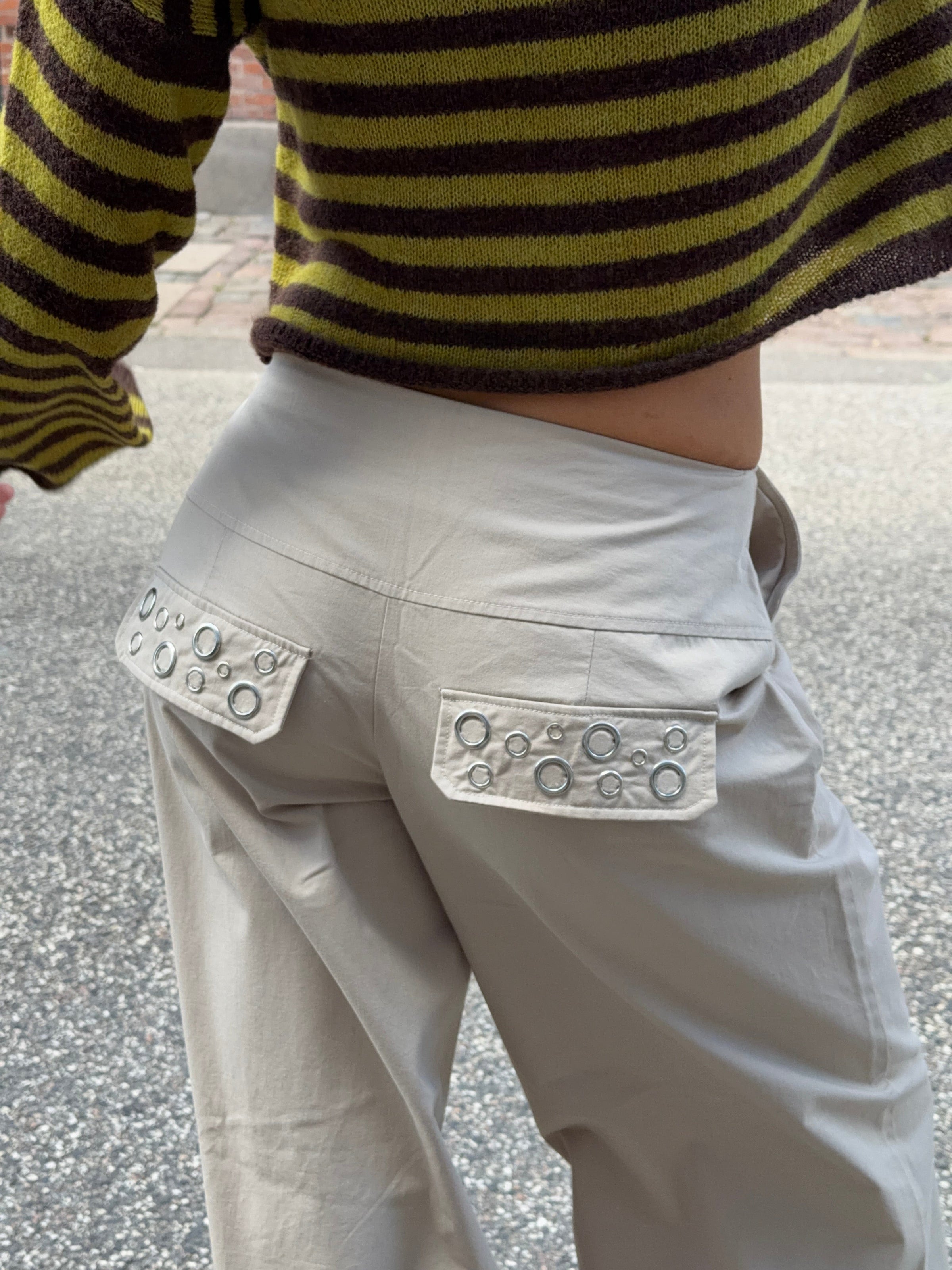 Tara eyelet baggy pants - Taupe