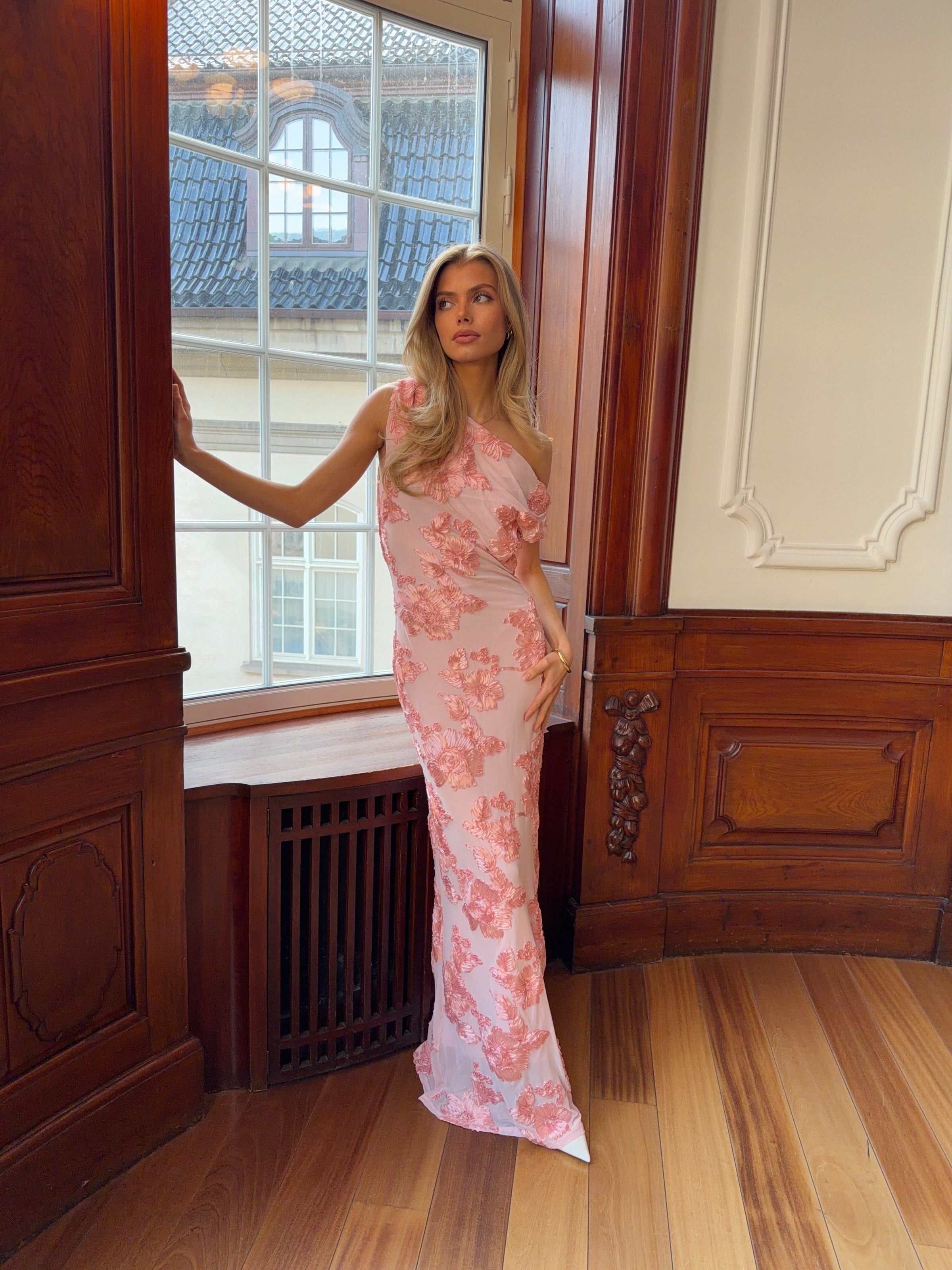 Kivo maxi mesh dress - Pink