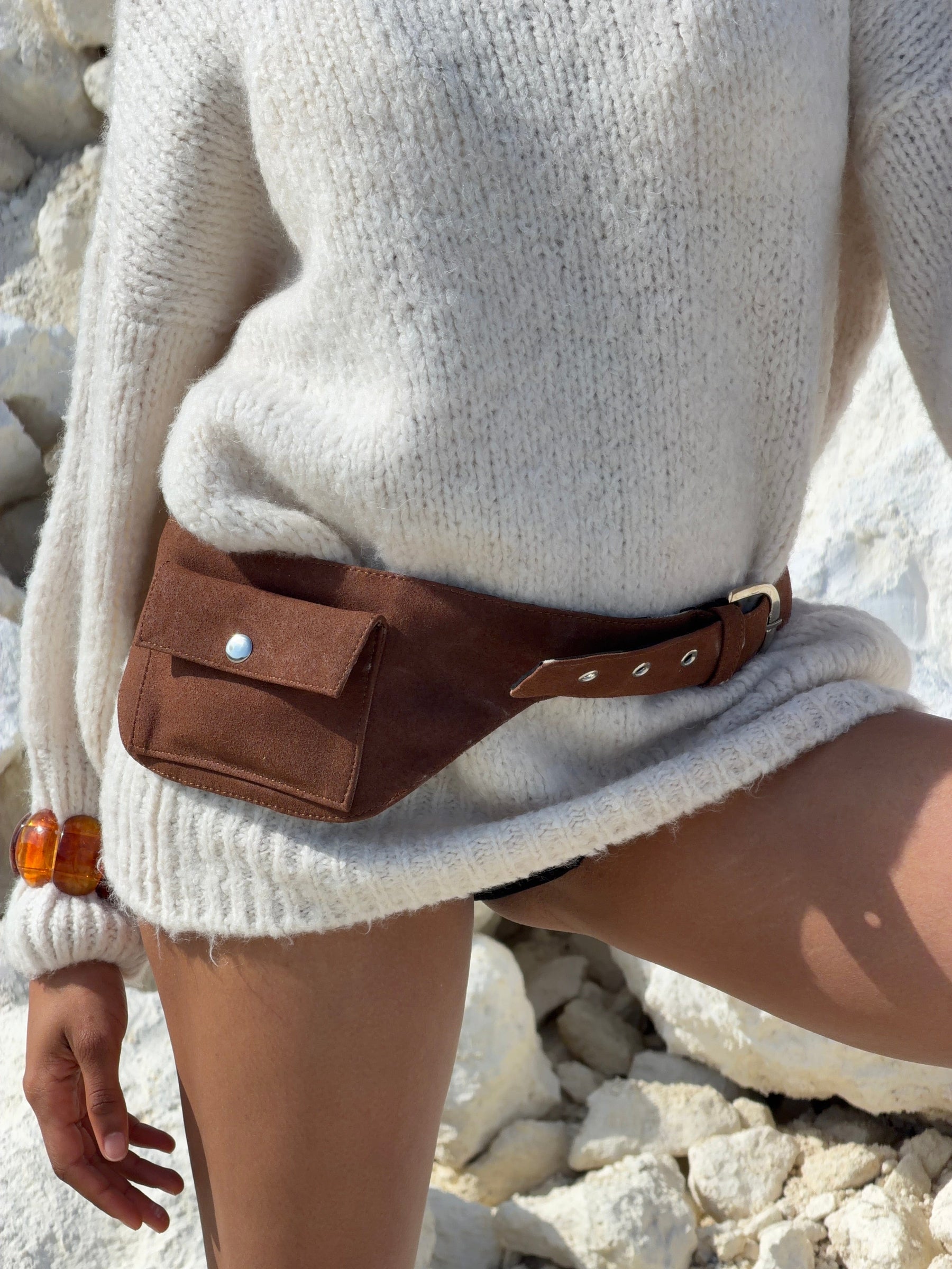 Estelle eyelet suede belt bag - Brown