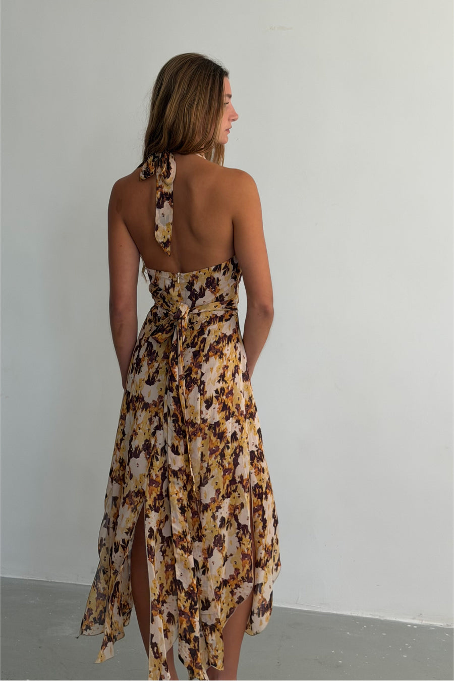 Vestido Halter Flores Amarillo